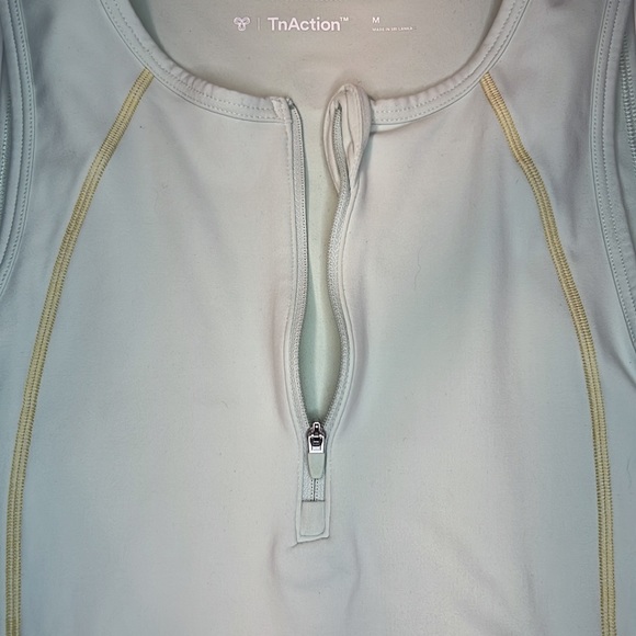 Aritzia TNAction Front Zip Cropped Workout Tank Top Sz M Mint Green - Picture 10 of 12